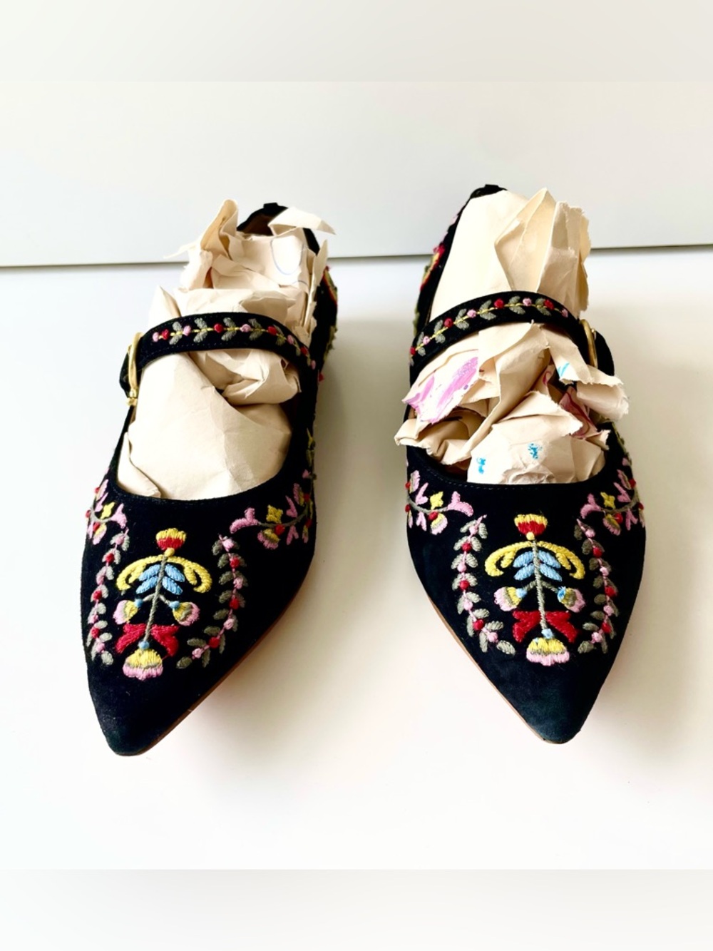 Boden Evie Black Embroidered Mary Jane Pointed Toe Floral Flats Boho Cottagecore - Picture 4 of 10